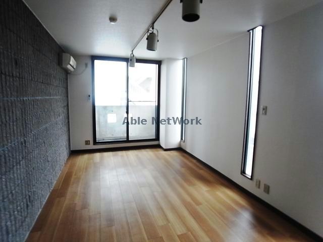 居室・リビング　洋室