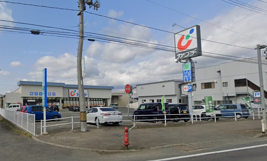 ドラックストア　カワチ薬品 矢巾店（ドラッグストア）まで434m