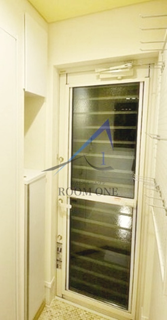 玄関　玄関です。