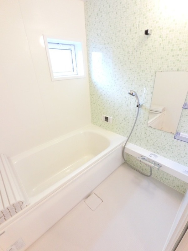 バス・シャワールーム　図面と現状に相違がある場合には現状を優先