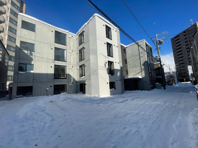 建物外観　１２月築の綺麗な外観☆