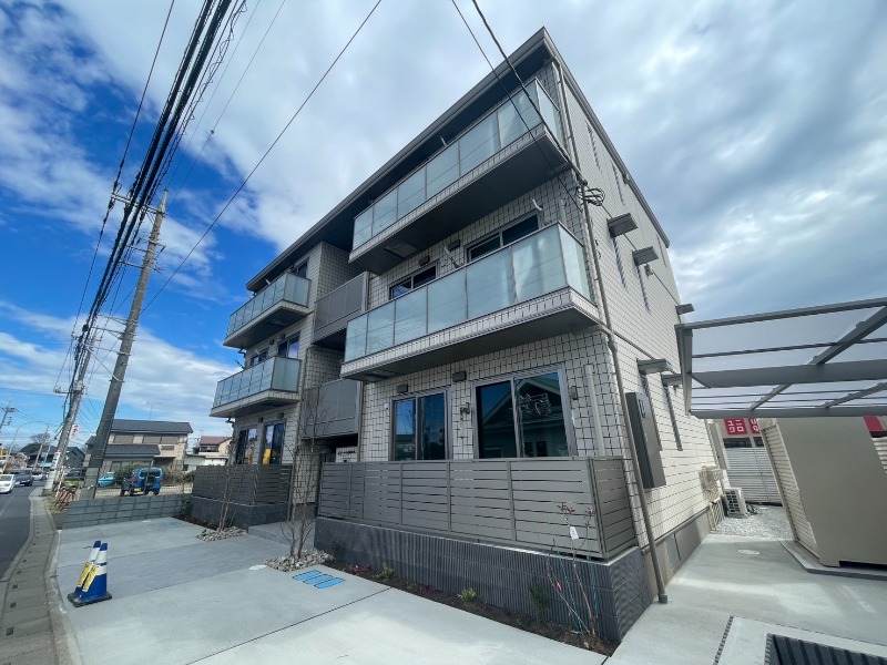 建物外観　※完成パース