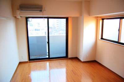 居室・リビング　★仲介手数料は賃料の半月分+税にてご紹介★