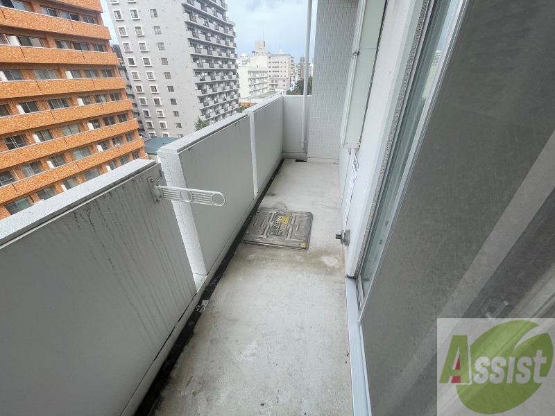 バルコニー　バルコニーです。洗濯物を干したり一息ついたりできますね！