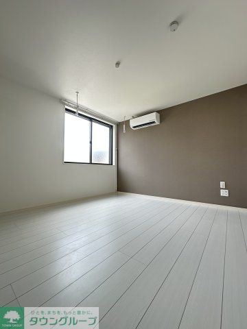 居室・リビング　同施工タイプ