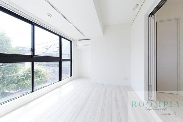 居室・リビング　物件画像