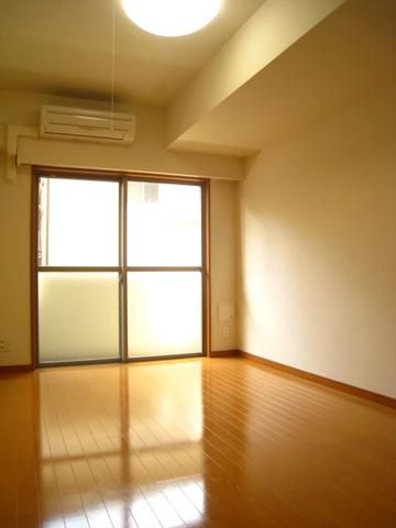 居室・リビング　洋室