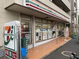 コンビニ　セブンイレブン駒場大橋店（コンビニ）まで233m