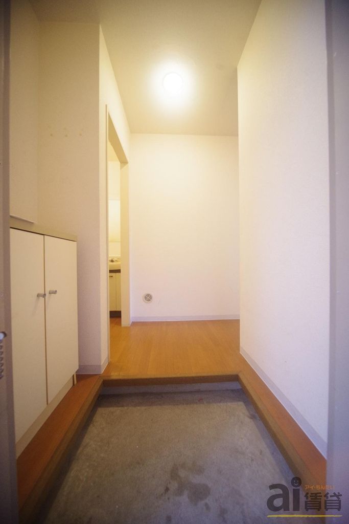 玄関　※同仕様写真です