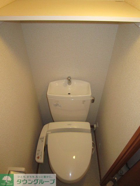 その他　温水洗浄便座有・収納棚有