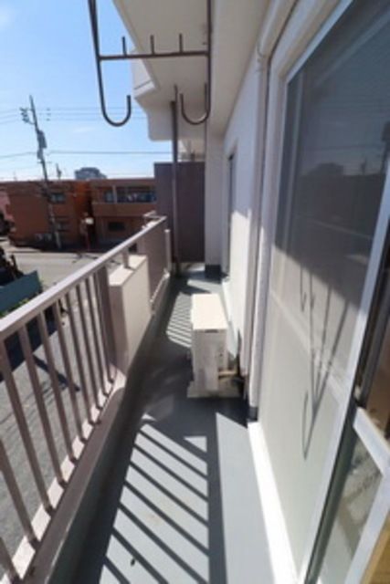 バルコニー　バルコニー