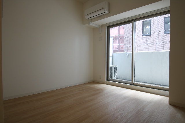 居室・リビング　※別室の参考写真の為、現況優先です。