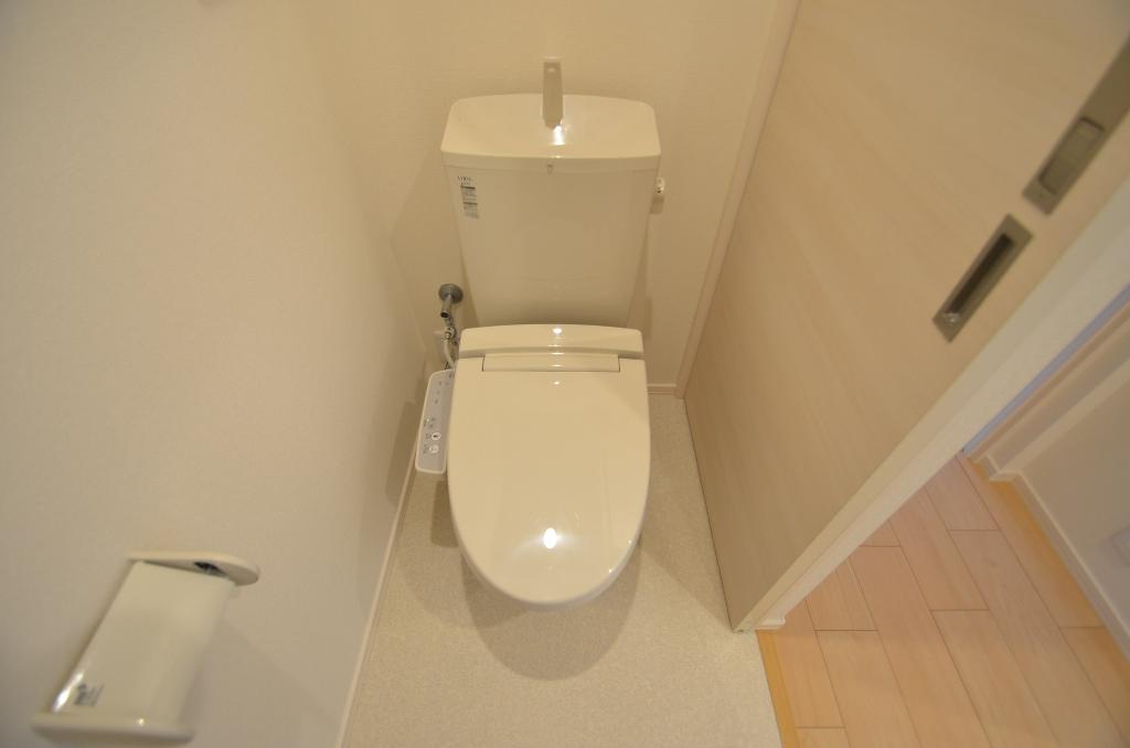 トイレ　シャワー付トイレ