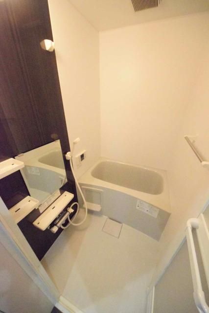 バス・シャワールーム　室内・室内設備