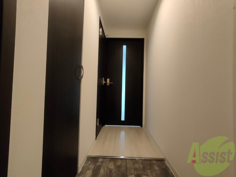 玄関　玄関にはシューズボックスもあって便利そう！