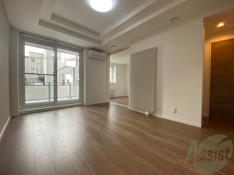 居室・リビング　広くてキレイなお部屋が広がっていて、充実した生活が送れそう。