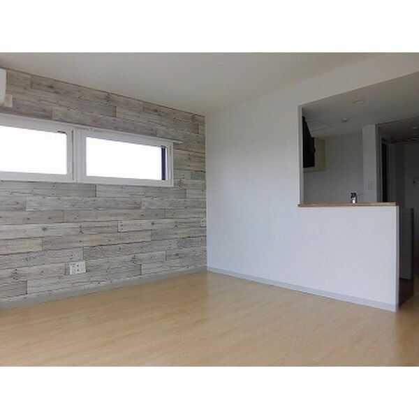 居室・リビング　※別号室参考写真