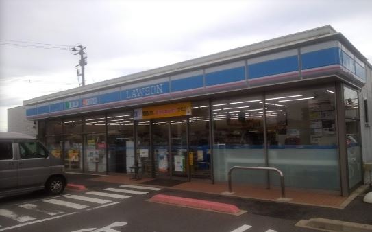 コンビニ　ローソン 長崎深堀町二丁目店（コンビニ）まで393m
