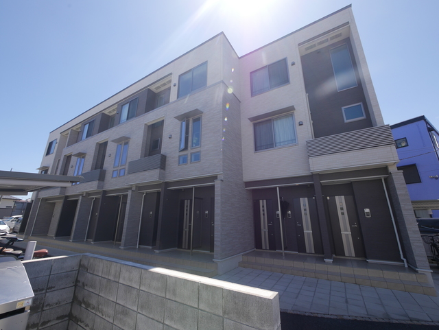 建物外観　★お部屋探しは（０４６－２３６－３９３９）住まナビＮＥＸＴ★