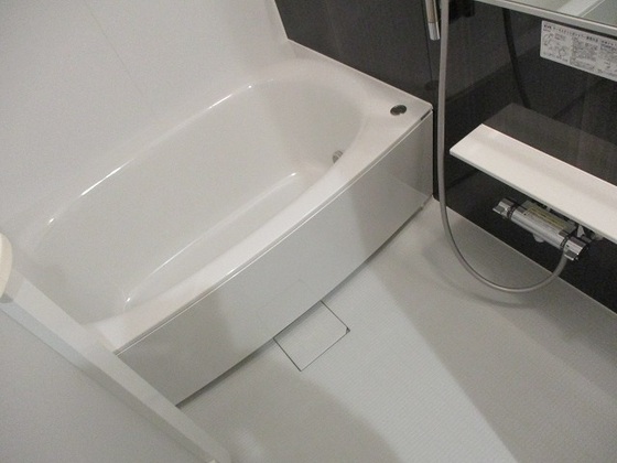 バス・シャワールーム　他号室のお写真です