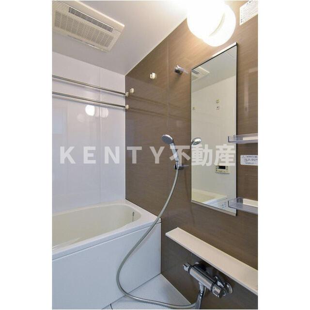 バス・シャワールーム　日々の疲れを癒すお風呂付です