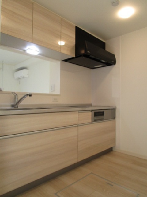 キッチン　同建物の別部屋の写真