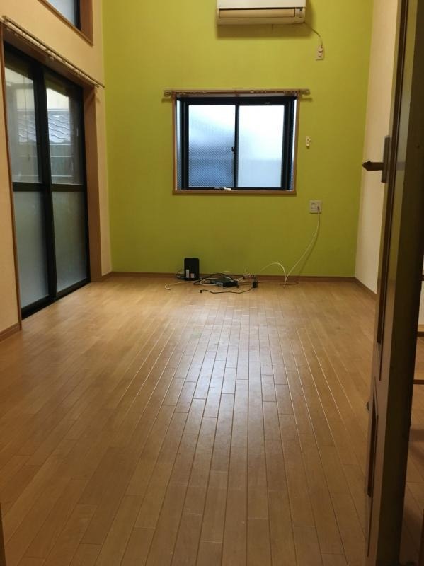 居室・リビング　物件の画像3