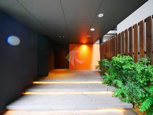 エントランス　プライムメゾン本郷