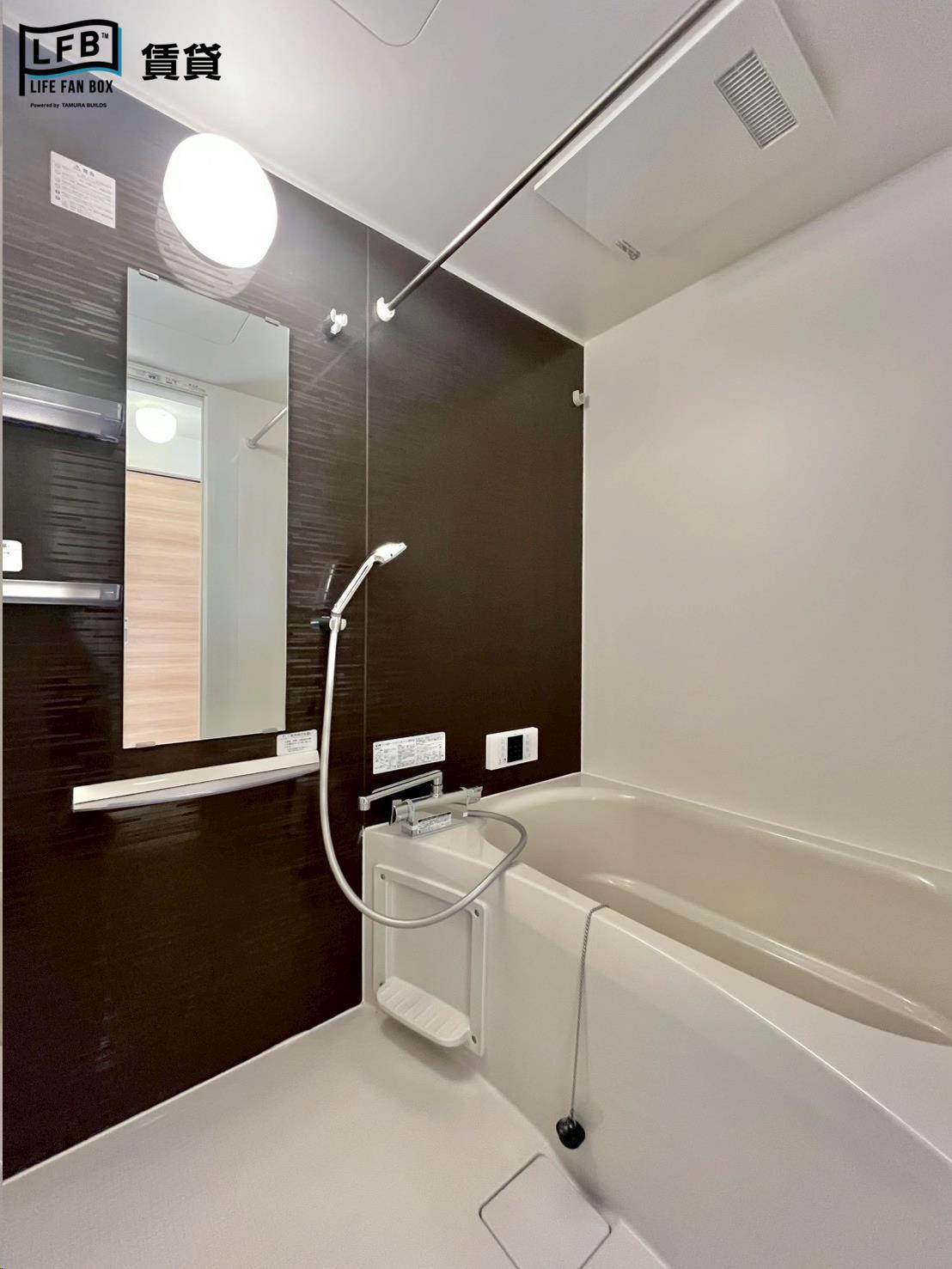 バス・シャワールーム　※203号室の写真です