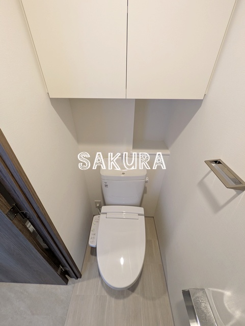 トイレ　嬉しい温水洗浄便座♪