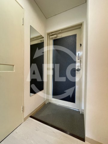 玄関　エイチ・ツー・オー今川　玄関