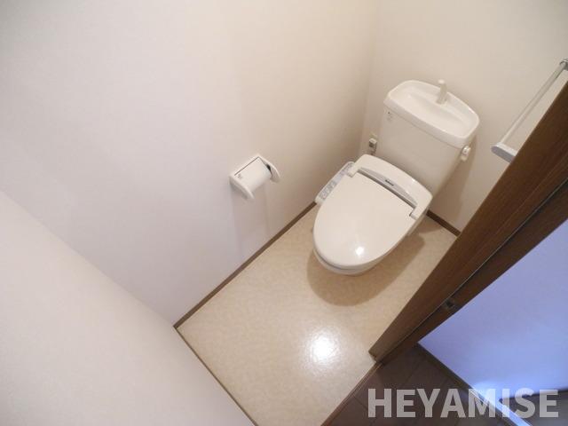 トイレ　※同間取りの別のお部屋の写真です※