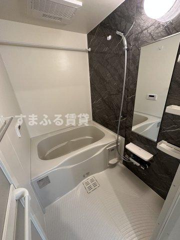 バス・シャワールーム　同仕様　同施工会社　風呂