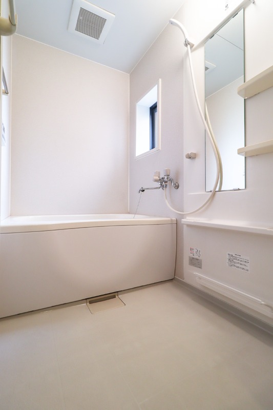 バス・シャワールーム　図面と現状に相違がある場合には現状を優先