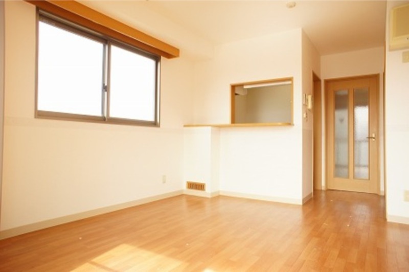 居室・リビング　図面と現状に相違がある場合には現状を優先