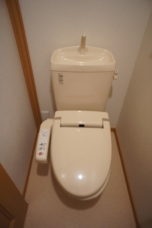 トイレ　図面と現状に相違がある場合には現状を優先