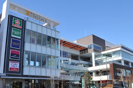 ショッピングセンター　アイテラス落合南長崎（ショッピングセンター）まで698m