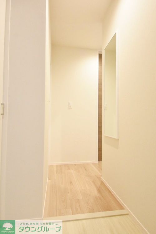 玄関　別部屋写真