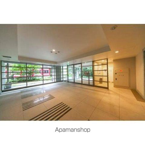 ロビー　ロビー