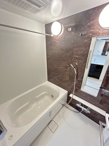 バス・シャワールーム