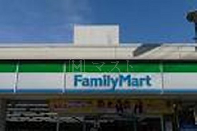 その他　コンビニ「ファミリーマート南船場店」