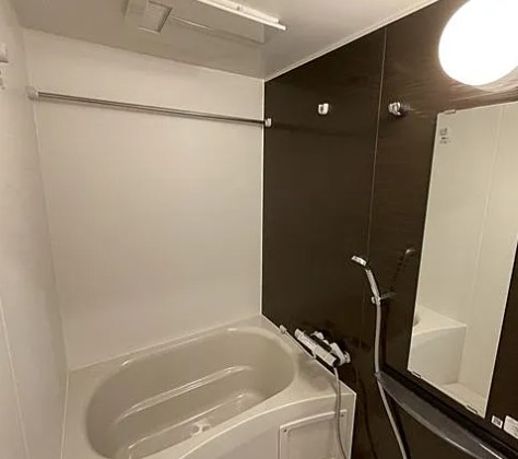 バス・シャワールーム　ゆったり過ごせるお風呂です