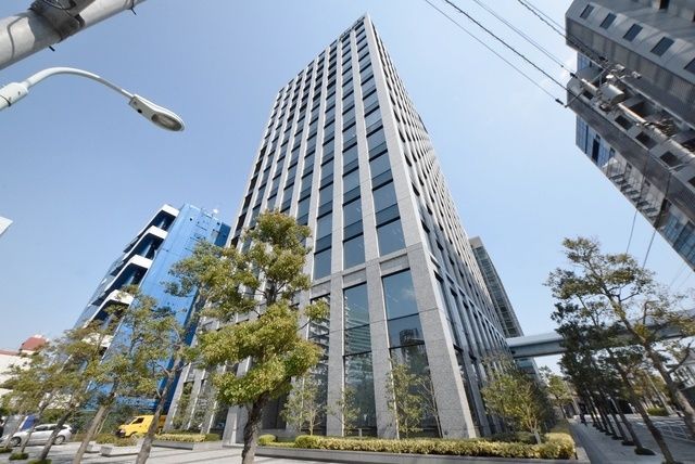 建物外観　★外観・下層階はテナントが入っています★