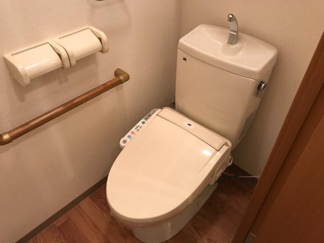 トイレ　シャワー付トイレ（イメージ）