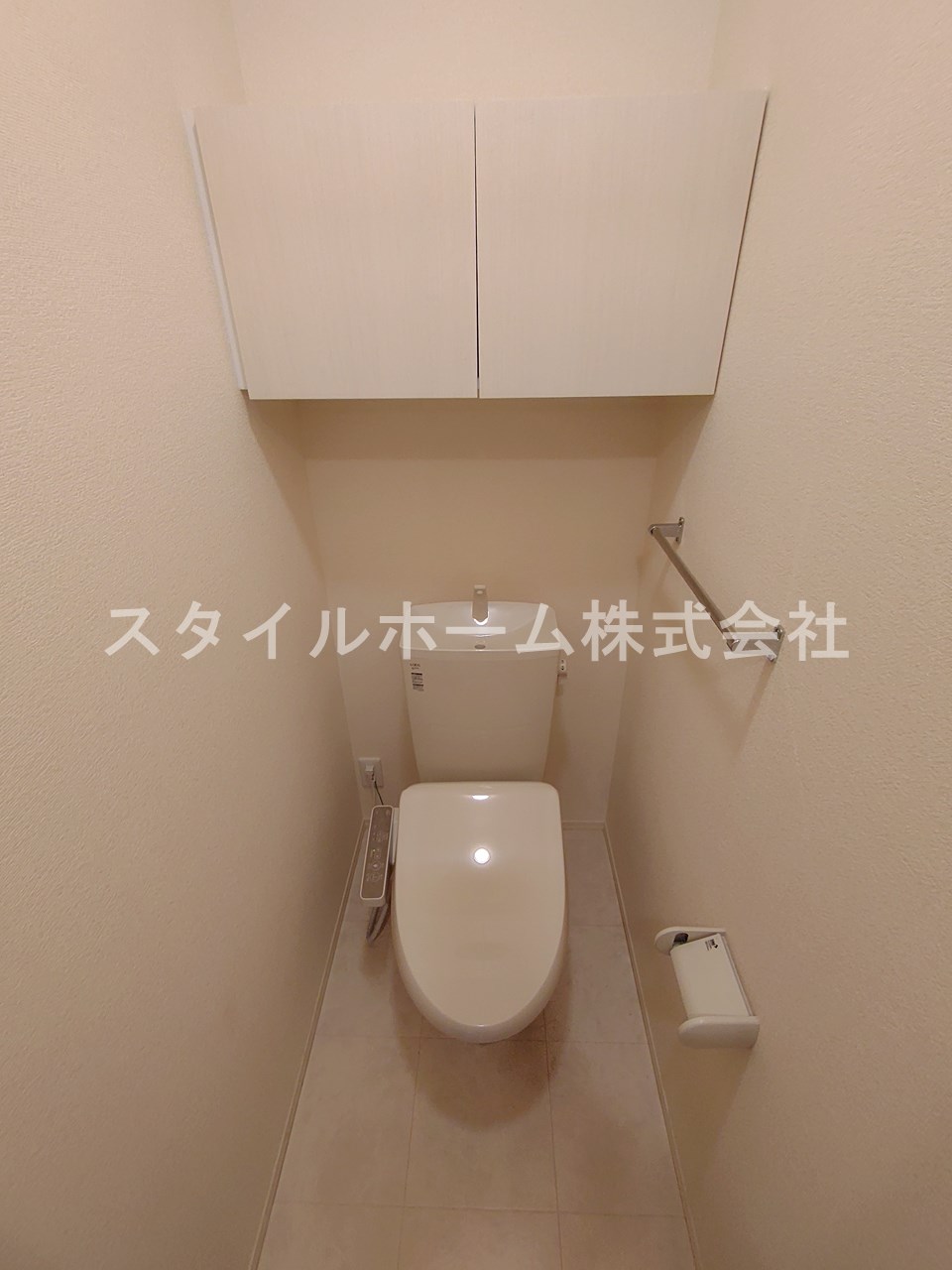 トイレ　同建物内別部屋の写真です。