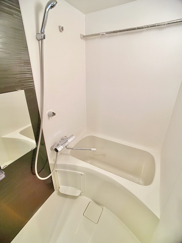 バス・シャワールーム　ホテルライクな空間