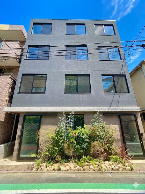 建物外観　スタイリッシュな外観