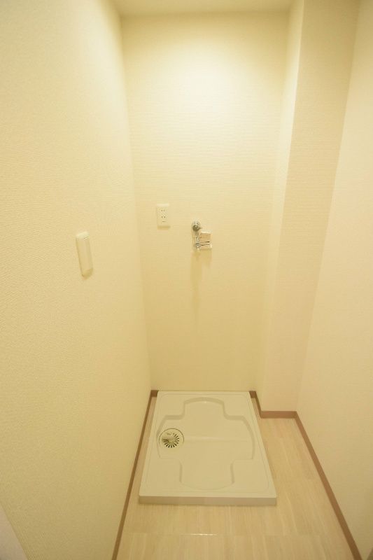 洗面設備　（別タイプ参考写真）スパシエエルヴィエントアース板橋タワー