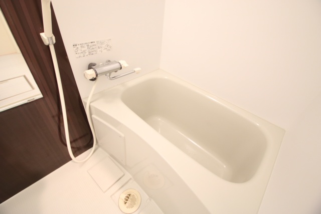 バス・シャワールーム　※別室の参考写真の為、現況優先です。