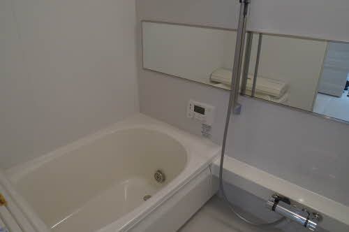 バス・シャワールーム　浴室